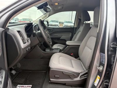 2022 Chevrolet Colorado - Photo 9