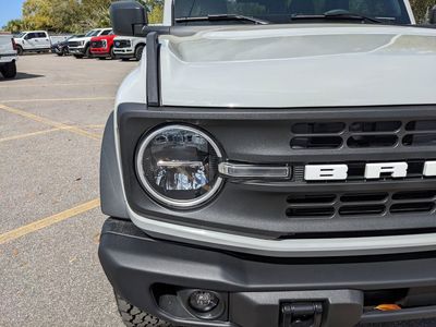 2026 Ford Bronco — photo 9 view