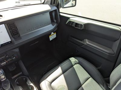 2026 Ford Bronco — photo 15 view