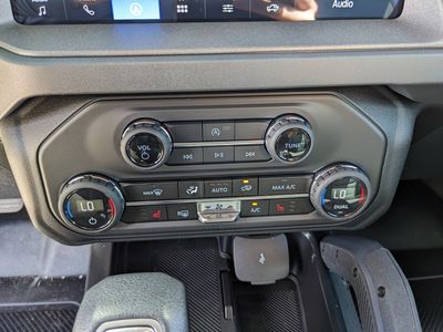 2026 Ford Bronco — photo 22 view