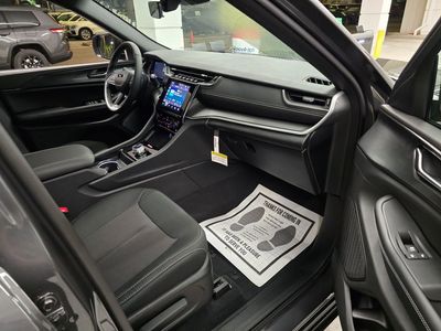 2026 Jeep Grand Cherokee - Photo 30
