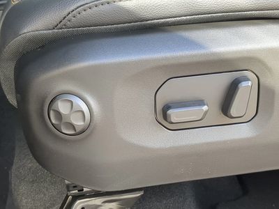 2026 Jeep Gladiator - Photo 21