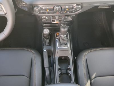 2026 Jeep Gladiator - Photo 20
