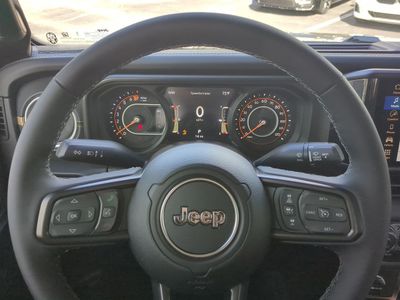 2026 Jeep Gladiator - Photo 30