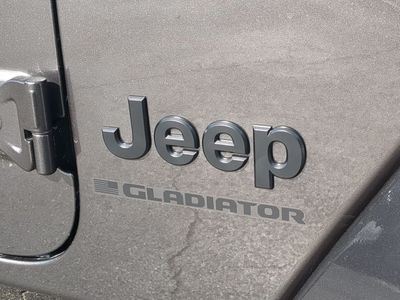 2026 Jeep Gladiator - Photo 13