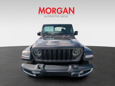 2026 Jeep Gladiator - Photo 3
