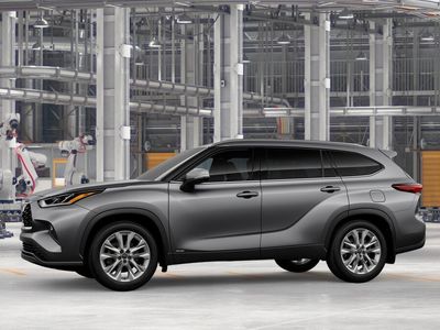 2026 Toyota Highlander Hybrid - Photo 3