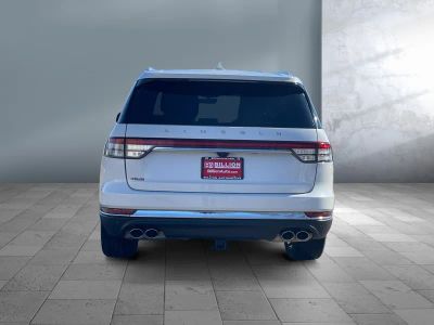 2023 Lincoln Aviator — detail view