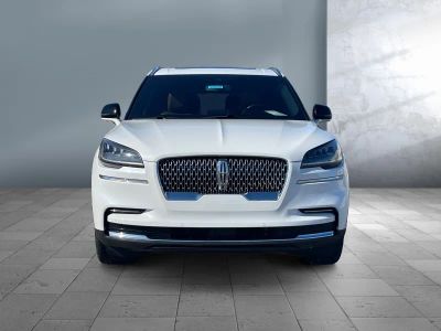 2023 Lincoln Aviator — side profile view