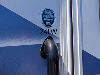 2024 Thor Motor Coach Four Winds Sprinter — photo 7 view