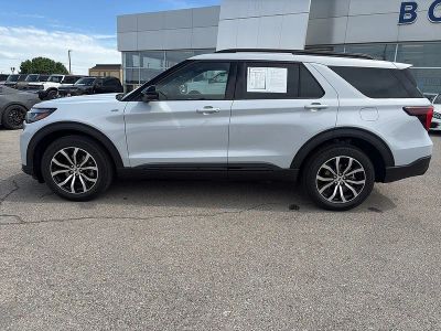2026 Ford Explorer — side profile view