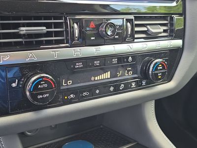 2026 Nissan Pathfinder - Photo 25
