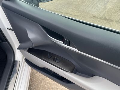 2023 Toyota Camry - Photo 21