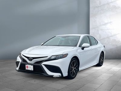 2023 Toyota Camry - Photo 1