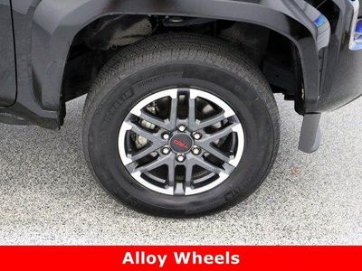2024 Toyota Tacoma 2WD - Photo 5