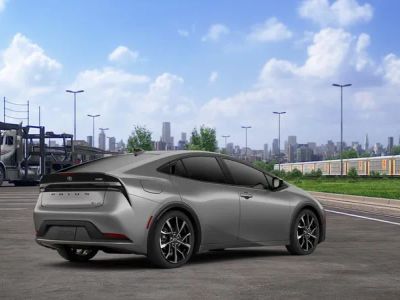 2026 Toyota Prius Plug-in Hybrid - Photo 12