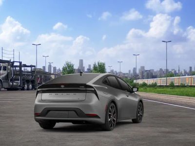 2026 Toyota Prius Plug-in Hybrid - Photo 11