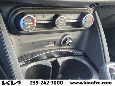 2024 Alfa Romeo Stelvio - Photo 31