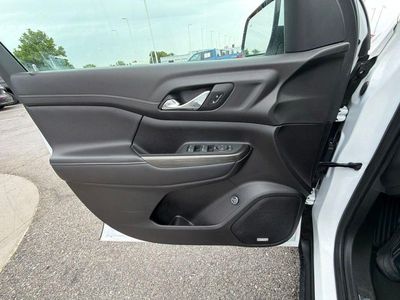 2023 GMC Acadia — photo 24 view