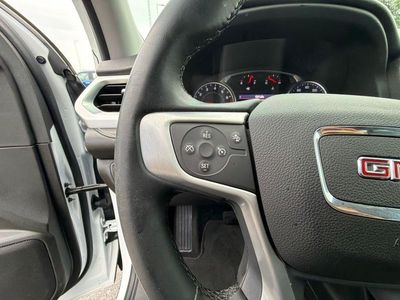 2023 GMC Acadia — photo 15 view
