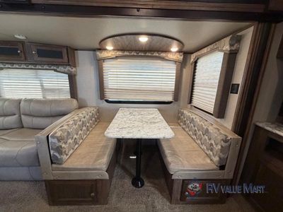 2017 Keystone RV Cougar X-Lite - Photo 13