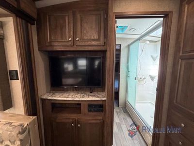 2017 Keystone RV Cougar X-Lite - Photo 14
