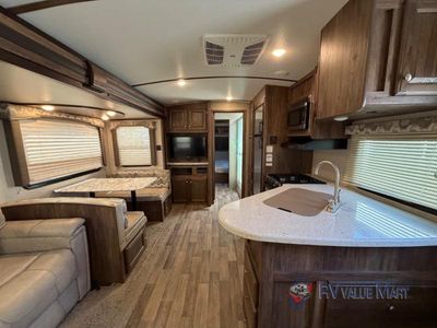 2017 Keystone RV Cougar X-Lite - Photo 10