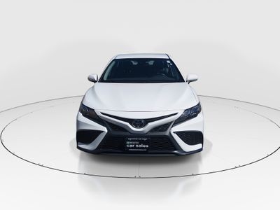 2023 Toyota Camry - Photo 2