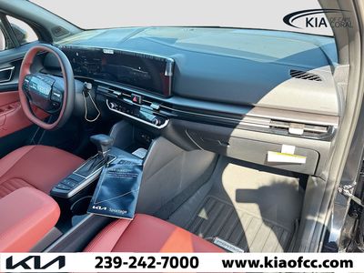 2026 Kia Sportage — photo 12 view