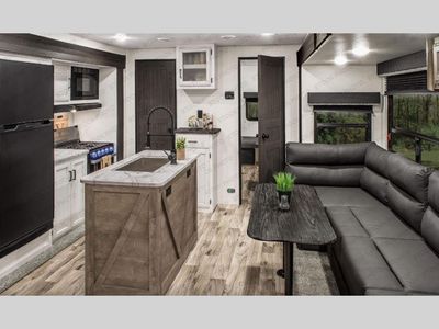 2022 Venture RV SportTrek — interior view