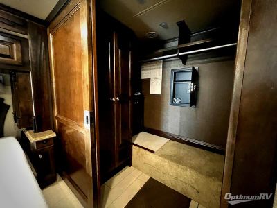 2016 Tiffin Phaeton — photo 26 view