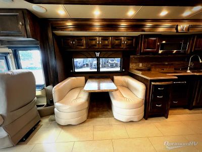 2016 Tiffin Phaeton — photo 9 view