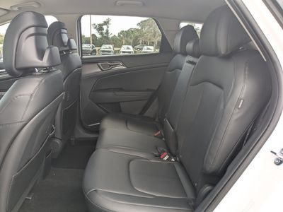 2026 Kia Sportage — photo 16 view