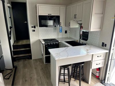 2026 Jayco Seismic - Photo 12