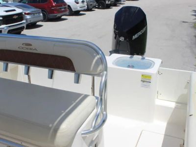 2024 Cobia 237 Center Console — photo 21 view