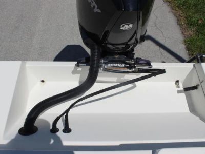 2024 Cobia 237 Center Console — photo 24 view