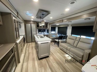 2025 Grand Design Reflection — interior view