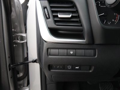 2024 Nissan Rogue — photo 13 view