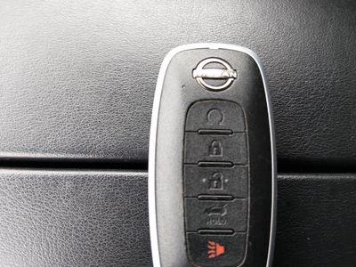 2024 Nissan Rogue — photo 15 view