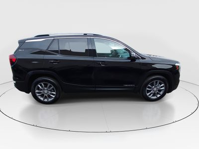2024 GMC Terrain — photo 8 view