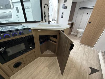 2026 Forest River RV Wildwood X-Lite — photo 37 view