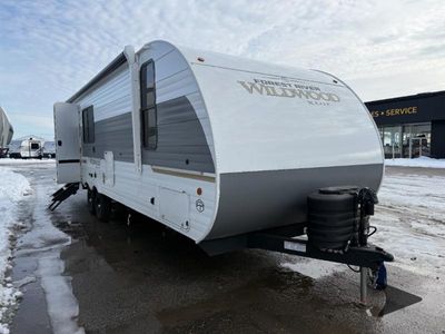 2026 Forest River RV Wildwood X-Lite — front three-quarter view