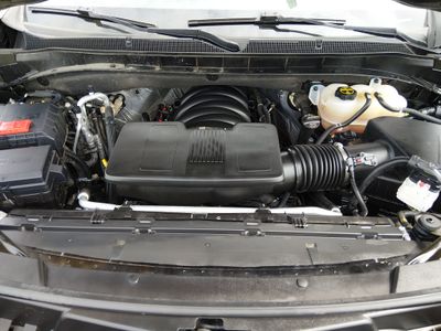 2024 Chevrolet Suburban - Photo 9