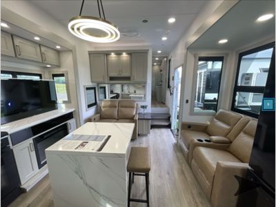 2026 Brinkley Model G - Photo 5
