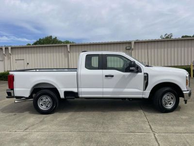 2026 Ford F-250 - Photo 2