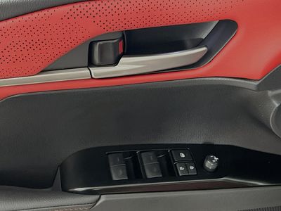 2026 Toyota Camry — photo 14 view