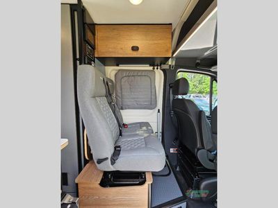 2025 Winnebago Revel - Photo 31
