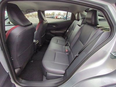 2026 Toyota Prius Plug-In Hybrid - Photo 15