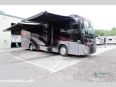 2023 Winnebago Forza - Photo 10