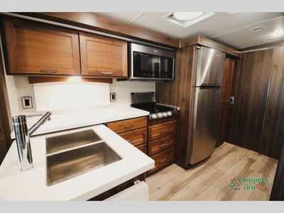 2023 Winnebago Forza - Photo 39